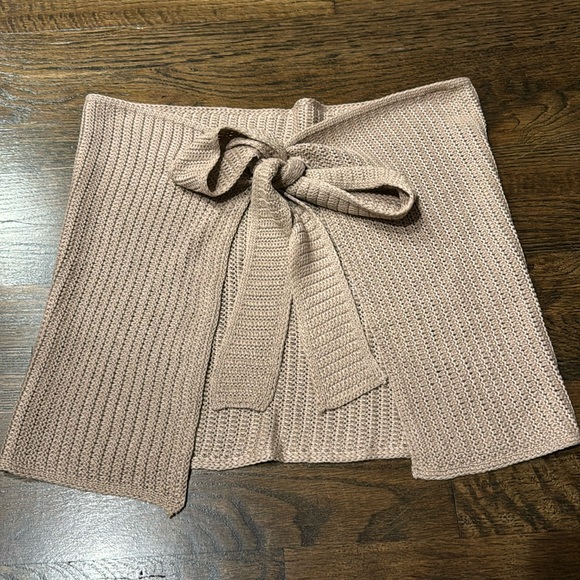 Knit Beach Wrap Sarong 🪼 - Picture 1 of 2